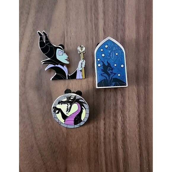 Disney Maleficent 3 Pin Lot Mistress of Evil Maleficent Sleeping Beauty Pins - Picture 1 of 7
